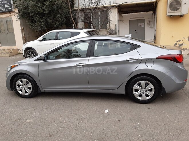 Hyundai Elantra 2015, 85,000 km - 1.8 l - Bakı