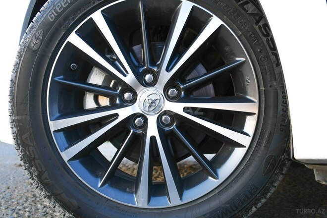 Toyota Corolla 2016, 50,000 km - 1.8 л - Bakı