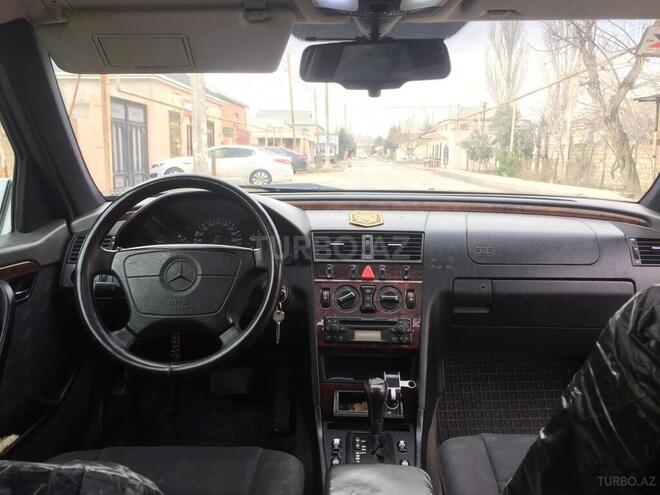 Mercedes C 200 1996, 391,443 km - 2.0 л - Bakı