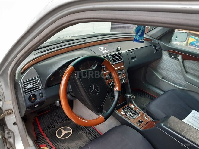 Mercedes C 180 1993, 368,000 km - 0.2 l - Bakı