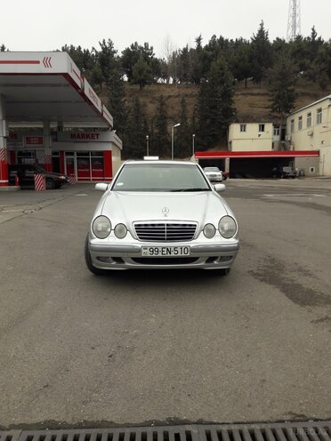 Mercedes E 260 2000, 234,766 km - 2.6 l - Tovuz