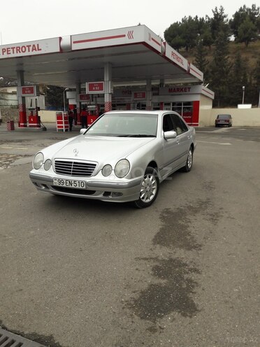 Mercedes E 260 2000, 234,766 km - 2.6 l - Tovuz
