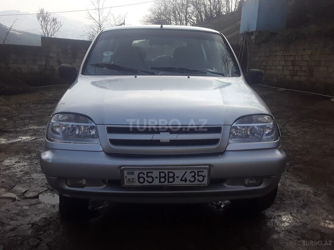 Chevrolet Niva 2005, 217,000 km - 1.7 l - Yardımlı