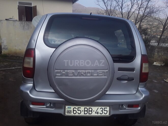 Chevrolet Niva 2005, 217,000 km - 1.7 l - Yardımlı