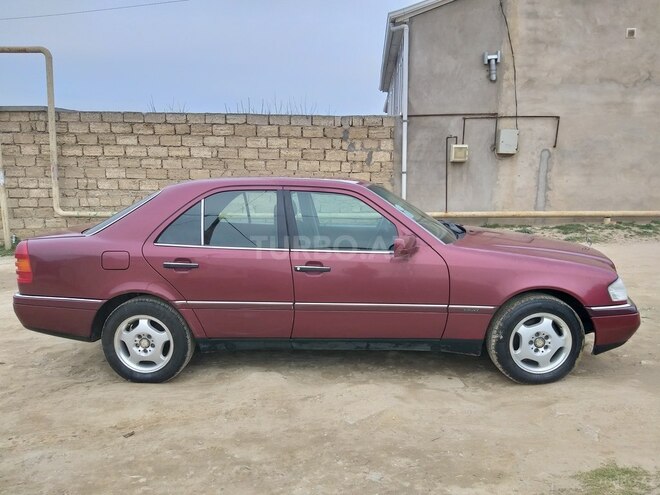 Mercedes C 200 1995, 350,000 km - 2.0 l - Bakı