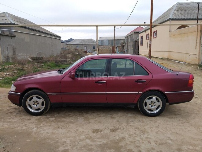 Mercedes C 200 1995, 350,000 km - 2.0 l - Bakı