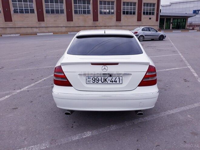 Mercedes E 240 2004, 253,000 km - 2.6 l - Bakı
