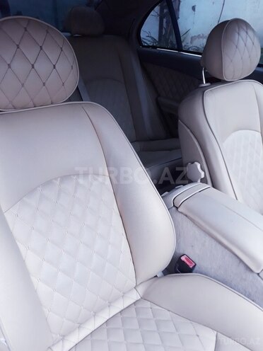 Mercedes E 240 2004, 253,000 km - 2.6 l - Bakı