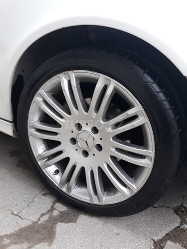 Mercedes E 240 2004, 253,000 km - 2.6 l - Bakı