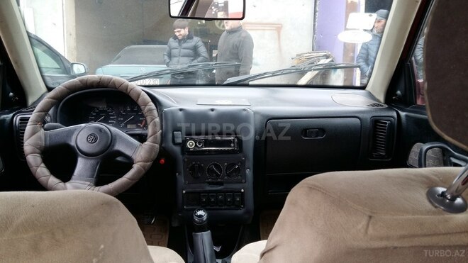 Volkswagen Polo 1995, 327,000 km - 1.6 л - Bakı