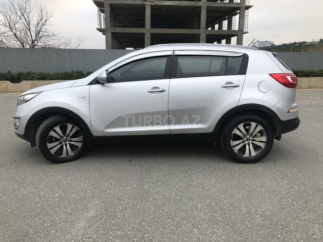 Kia Sportage 2011, 60,000 km - 2.0 l - Bakı