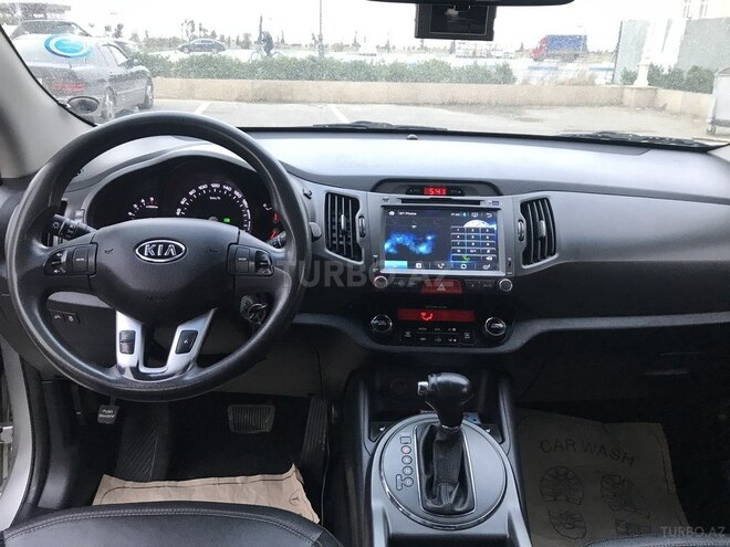 Kia Sportage 2011, 60,000 km - 2.0 l - Bakı