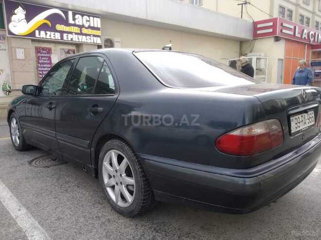 Mercedes E 200 1999, 397,440 km - 2.0 l - Bakı