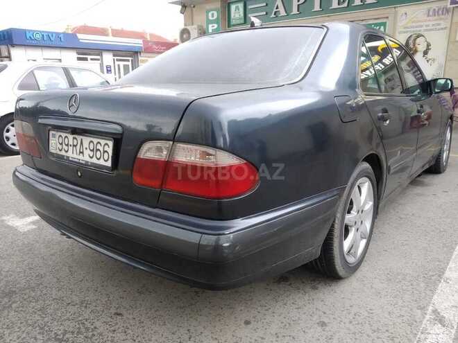 Mercedes E 200 1999, 397,440 km - 2.0 l - Bakı