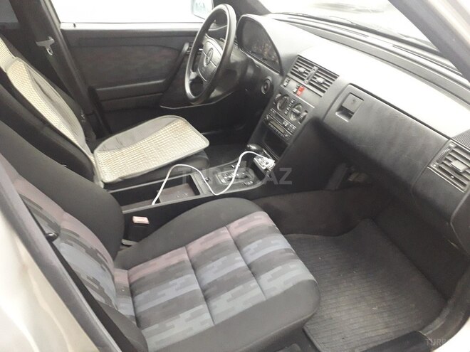 Mercedes C 200 1994, 290,000 km - 2.0 l - Sumqayıt