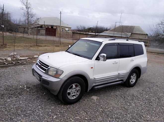 Mitsubishi Pajero 2002, 185,000 km - 3.2 l - Gəncə