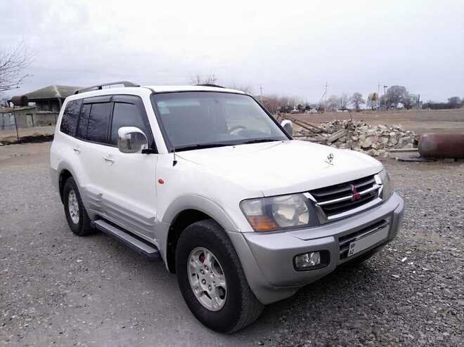 Mitsubishi Pajero 2002, 185,000 km - 3.2 l - Gəncə