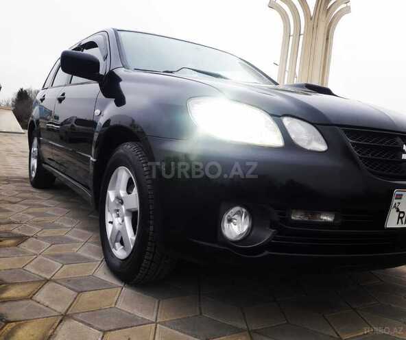 Mitsubishi Airtrek 2003, 257,000 km - 2.0 l - Sumqayıt