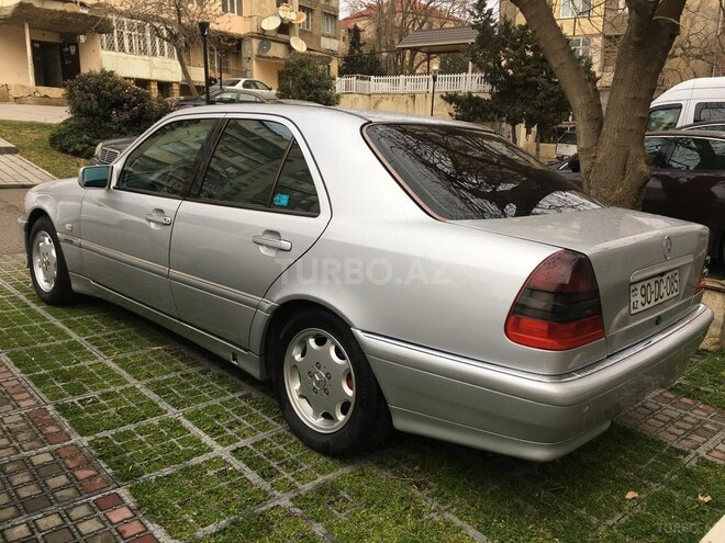 Mercedes C 240 1999, 387,000 km - 2.4 л - Bakı