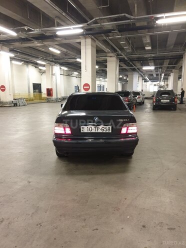 BMW 318 1997, 293,000 km - 1.8 l - Bakı