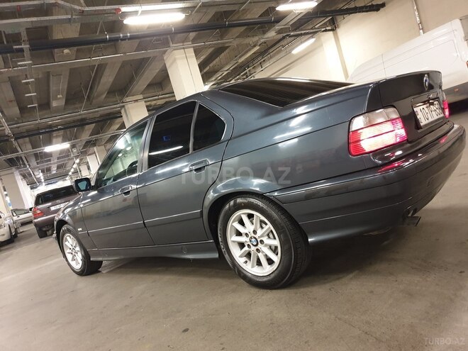 BMW 318 1997, 293,000 km - 1.8 l - Bakı