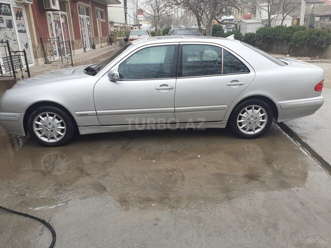 Mercedes C 200 1999, 253,654 km - 2.0 l - Bakı