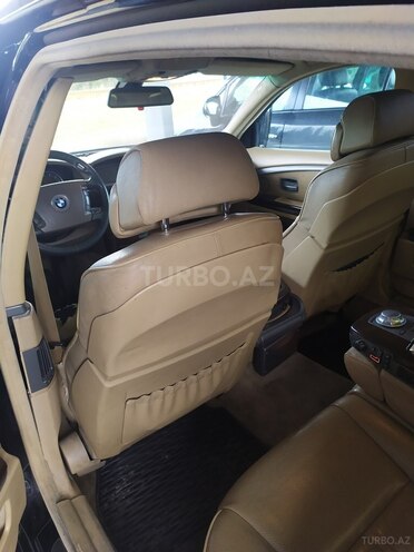 BMW 745 2004, 320,000 km - 4.4 l - Bakı