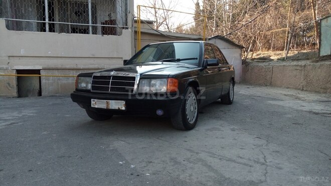 Mercedes 190 1988, 414,241 km - 2.0 l - Mingəçevir