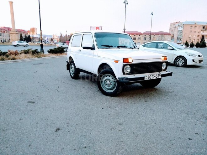 LADA (VAZ) Niva 1991, 200,000 km - 1.6 l - Gəncə