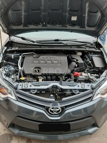 Toyota Corolla 2015, 77,000 km - 1.8 l - Bakı