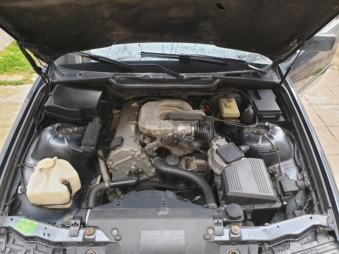 BMW 318 1997, 293,000 km - 1.8 l - Bakı