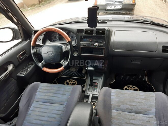 Toyota RAV4 1996, 395,455 km - 2.0 l - Quba