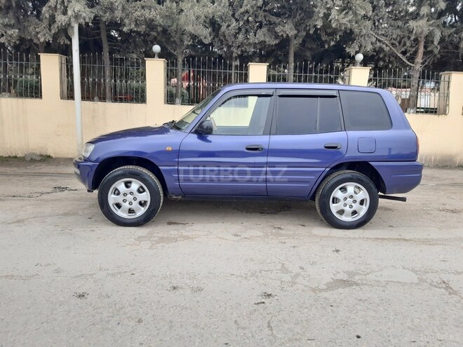 Toyota RAV4 1996, 395,455 km - 2.0 l - Quba