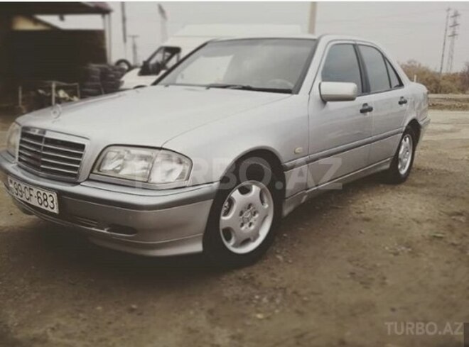 Mercedes C 200 2000, 25,000 km - 2.0 l - Şirvan