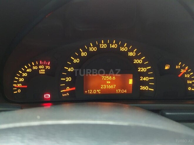 Mercedes C 200 2002, 231,667 km - 2.0 l - Bakı