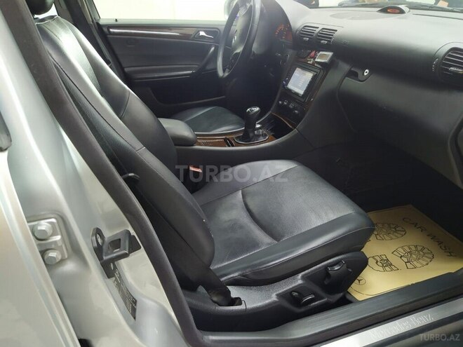 Mercedes C 200 2002, 231,667 km - 2.0 l - Bakı