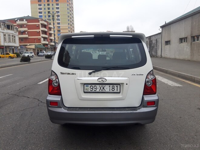 Hyundai Terracan 2003, 198,000 km - 2.5 l - Bakı