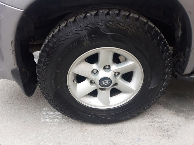 Hyundai Terracan 2003, 198,000 km - 2.5 l - Bakı