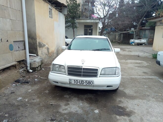 Mercedes C 180 1996, 395,800 km - 1.8 л - Neftçala