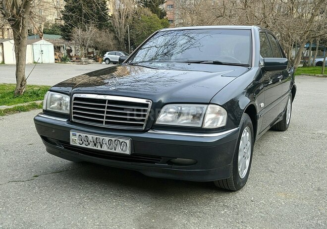 Mercedes C 180 1999, 245,000 km - 1.8 l - Bakı