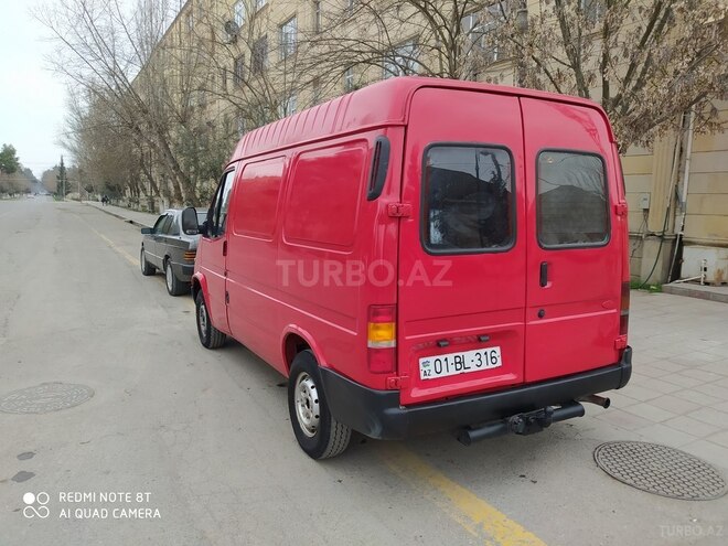 Ford Transit 1995, 178,000 km - 2.5 л - Salyan