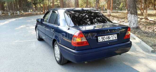 Mercedes C 180 1995, 318,964 km - 1.8 л - Sumqayıt