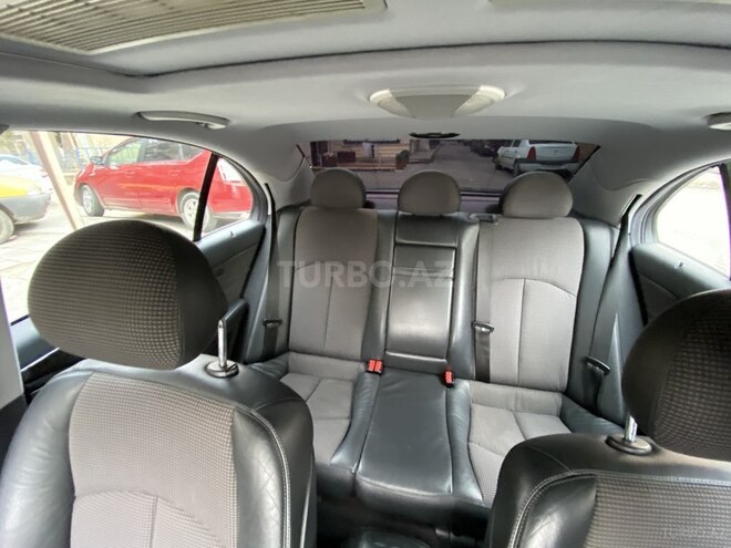 Mercedes E 240 2002, 241,118 km - 2.4 л - Bakı