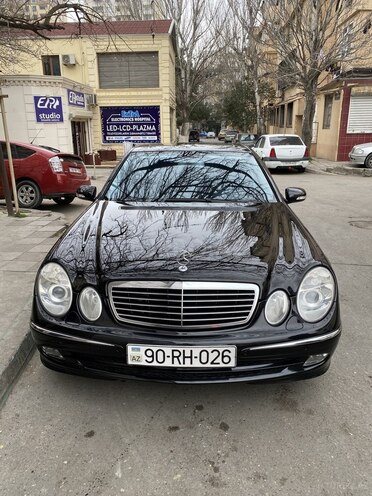 Mercedes E 240 2002, 241,118 km - 2.4 л - Bakı