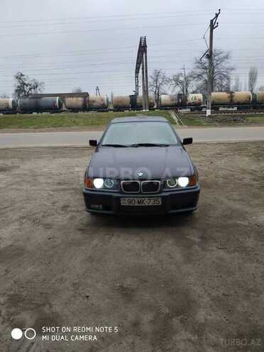 BMW 318 1995, 435,000 km - 1.9 л - Xaçmaz