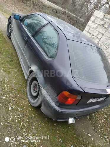 BMW 318 1995, 435,000 km - 1.9 л - Xaçmaz