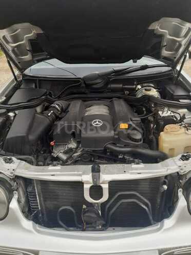 Mercedes C 240 2000, 365,421 km - 0.3 л - Bakı