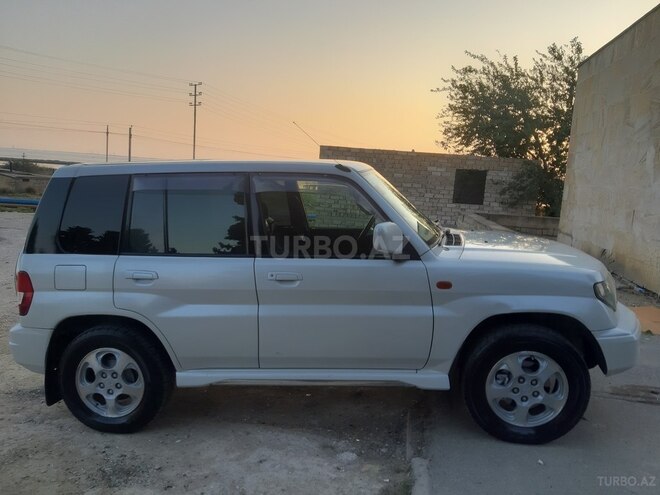 Mitsubishi Pajero io 2000, 290,000 km - 1.8 l - Bakı