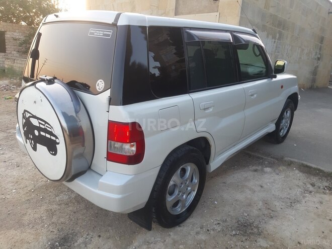 Mitsubishi Pajero io 2000, 290,000 km - 1.8 l - Bakı