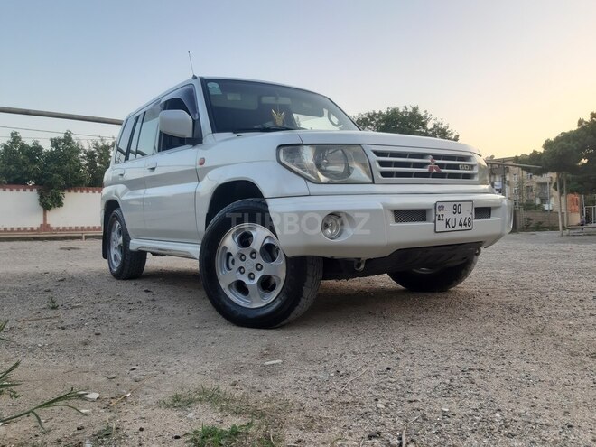 Mitsubishi Pajero io 2000, 290,000 km - 1.8 l - Bakı